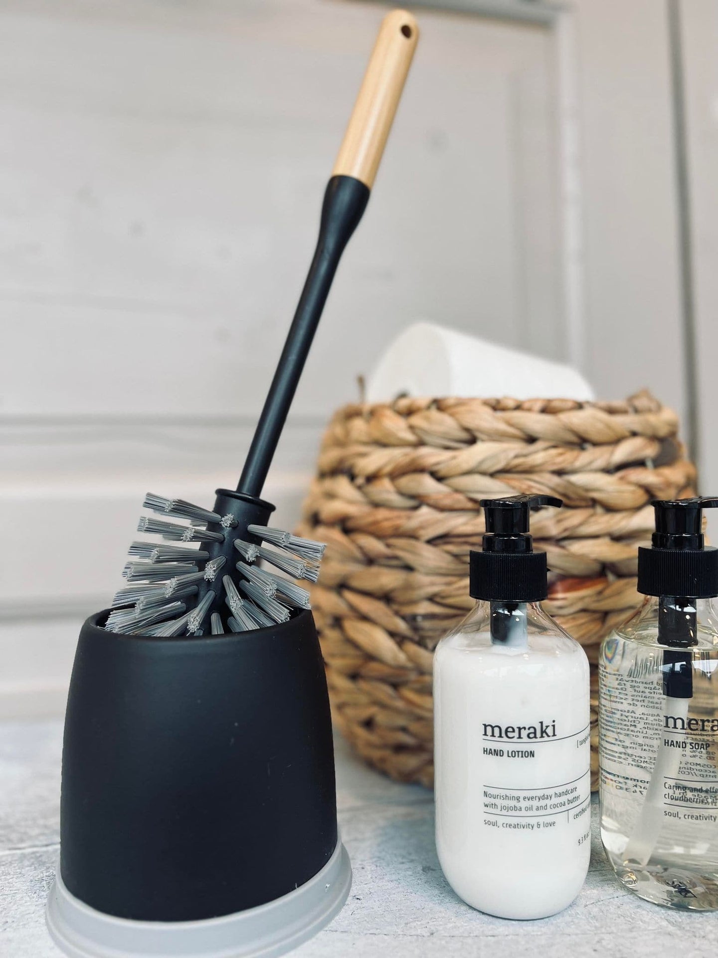 Toiletbørste med bambus - VIAMAJA.DK