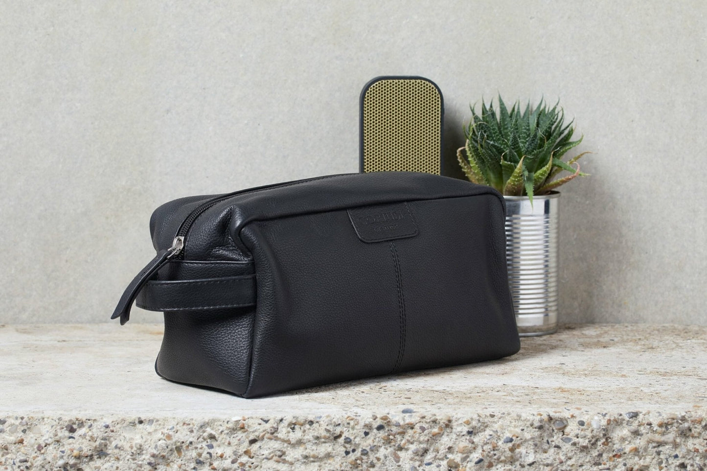 Toilettaske Black Leather - VIAMAJA.DK