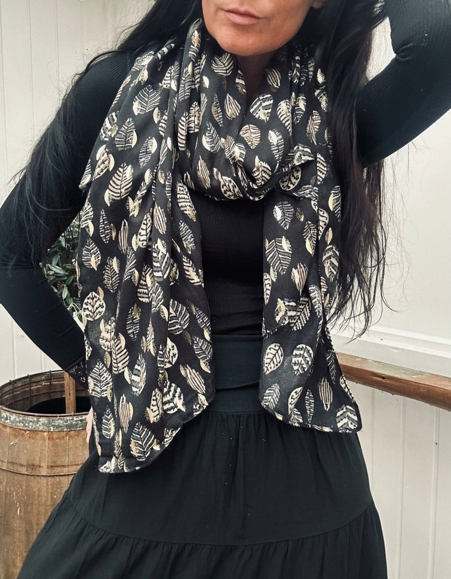 Tørklæde Golden / Black - VIAMAJA.DK