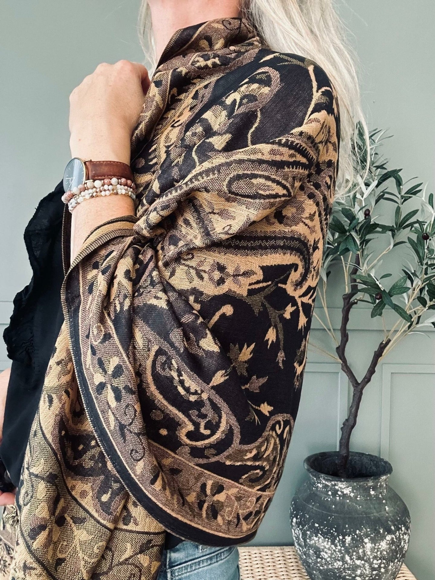 Tørklæde Paisley – Gylden - VIAMAJA.DK