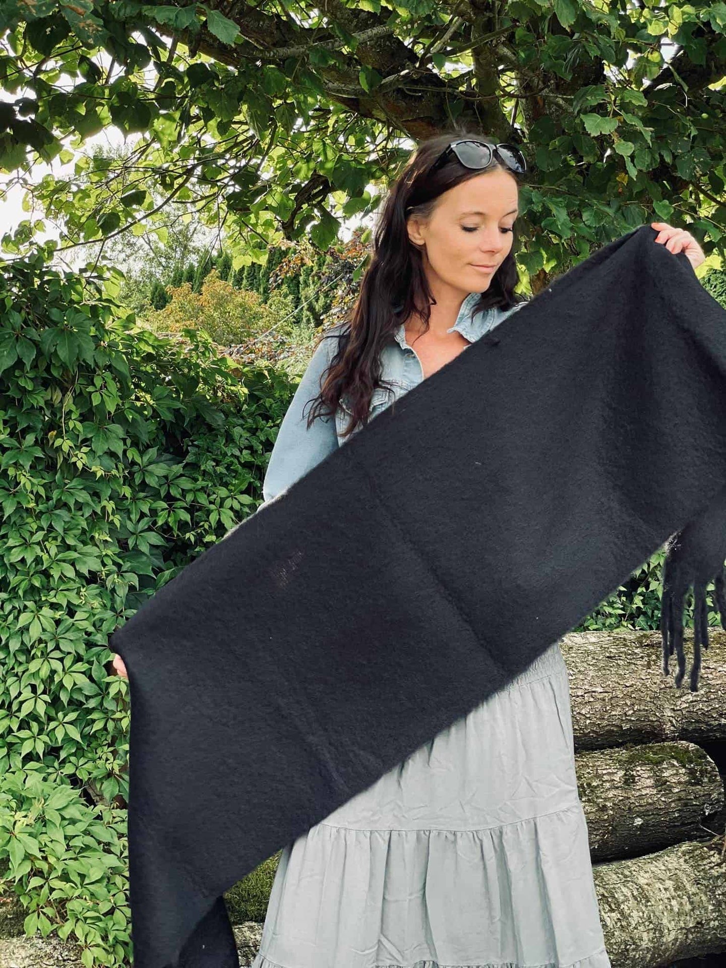 Tørklæde – Vamset Sort - VIAMAJA