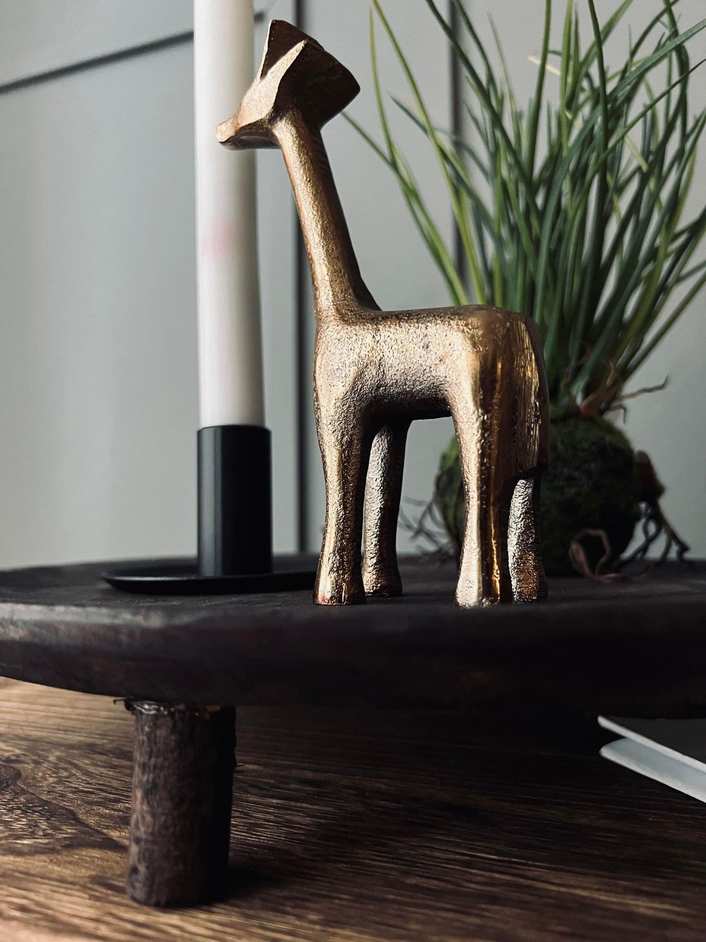 Træfad på små fødder - Ø 30cm - VIAMAJA.DK