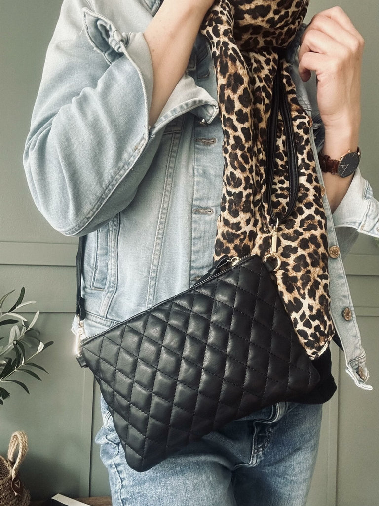 TREND Clutch Black quilt - VIAMAJA.DK