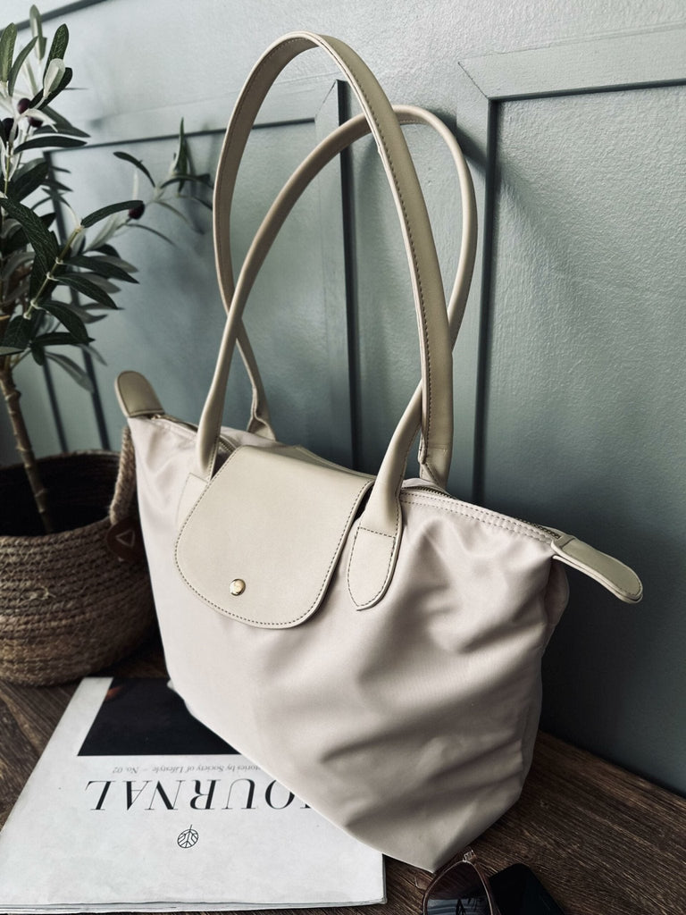 Trend Shopper – Beige nylon - VIAMAJA.DK