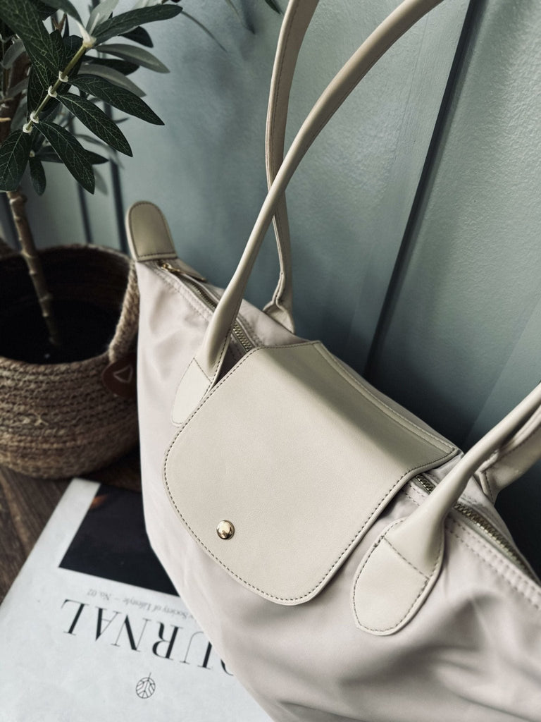 Trend Shopper – Beige nylon - VIAMAJA.DK