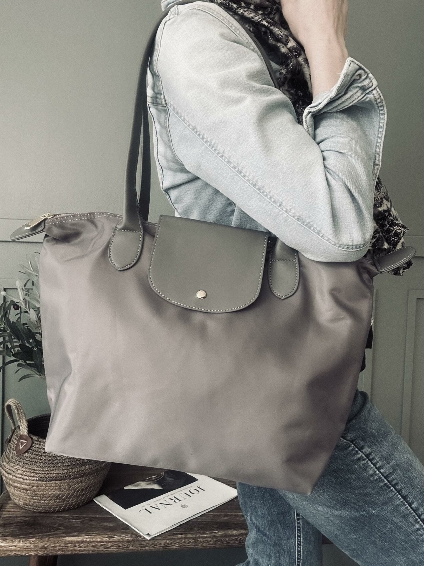 Trend Shopper – Grå nylon - VIAMAJA.DK