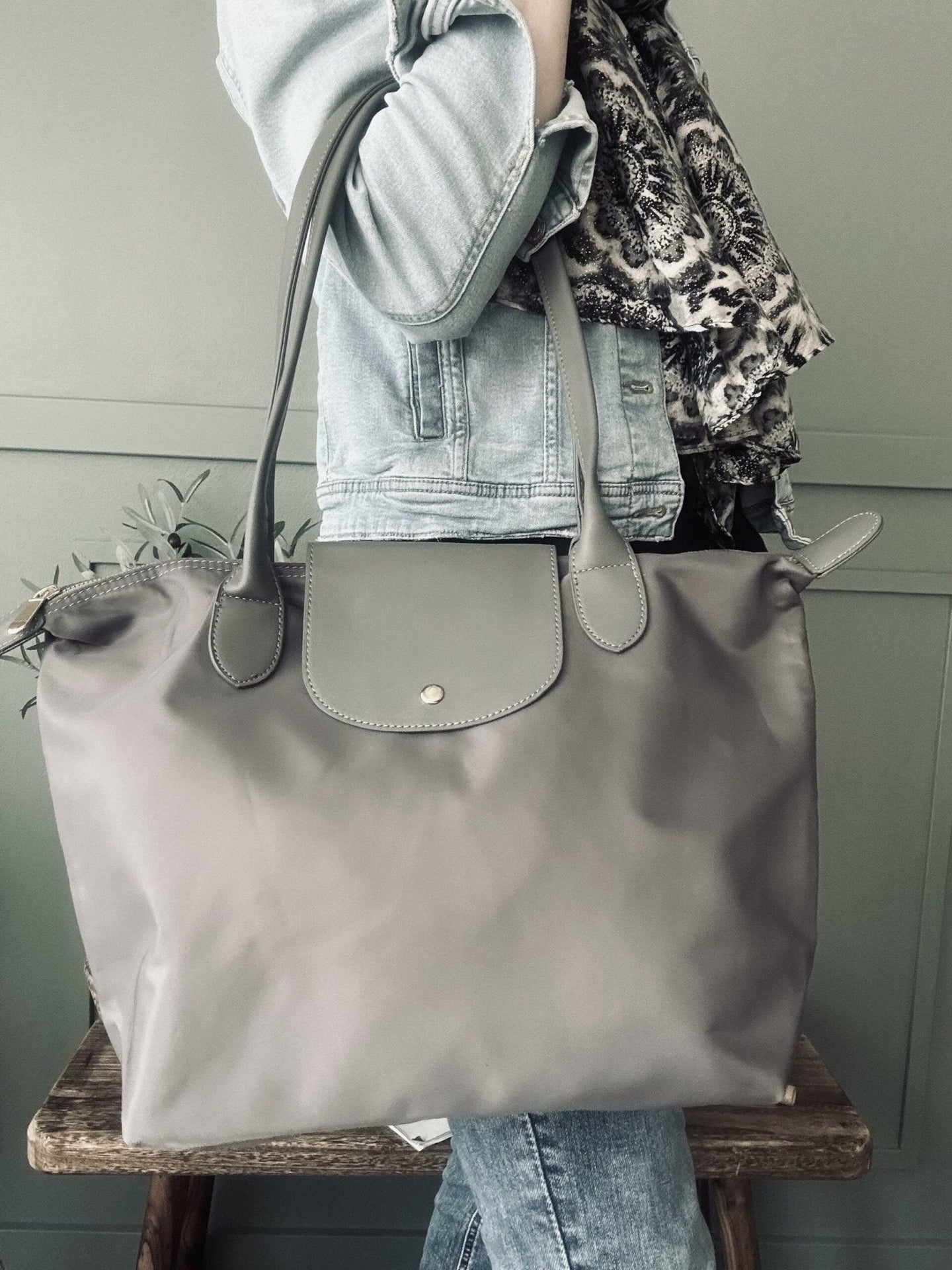 Trend Shopper – Grå nylon - VIAMAJA.DK