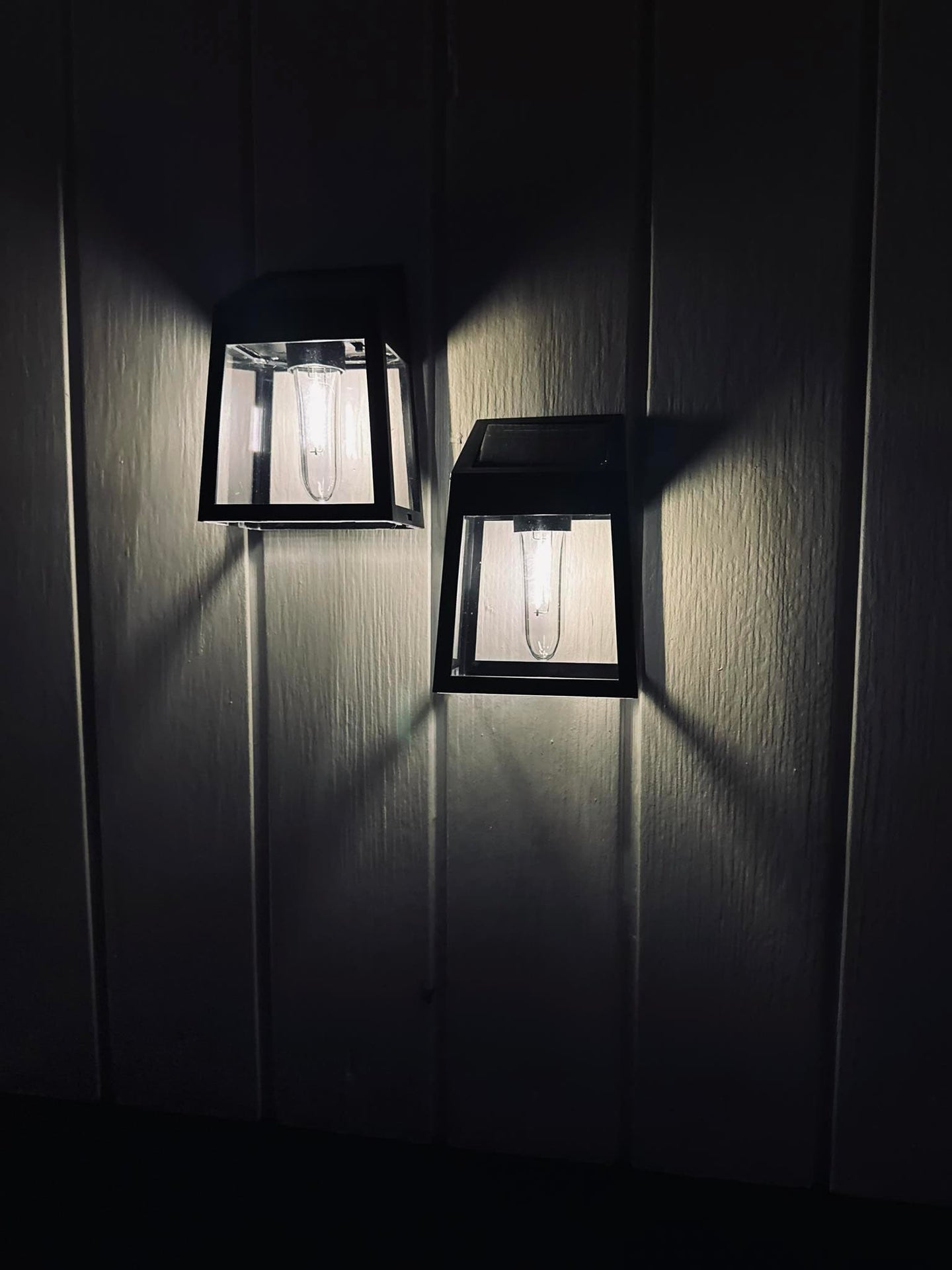 Væglampe med solceller , pakke med 2 stk - VIAMAJA.DK