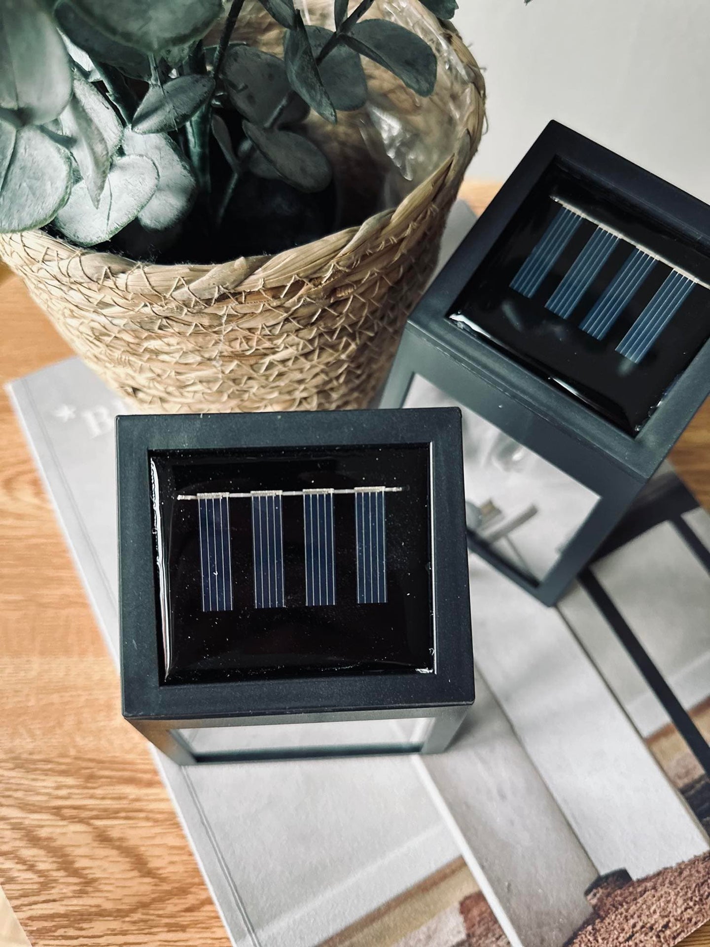 Væglampe med solceller , pakke med 2 stk - VIAMAJA.DK