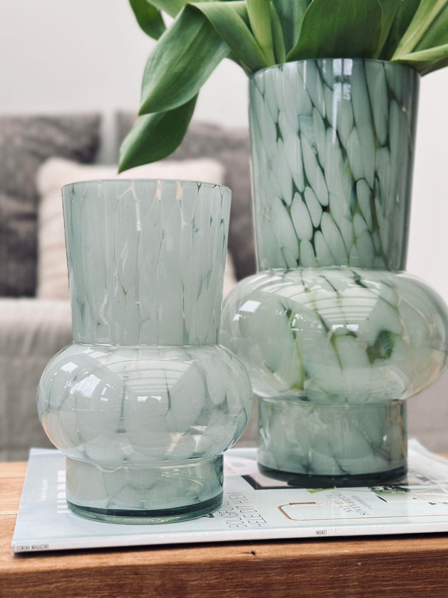 Vase 26cm Mundblæst glas – Green - VIAMAJA.DK