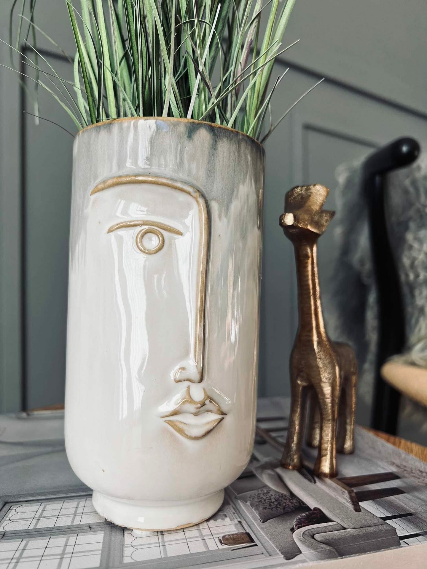 Vase - Keramik med ansigt - VIAMAJA.DK