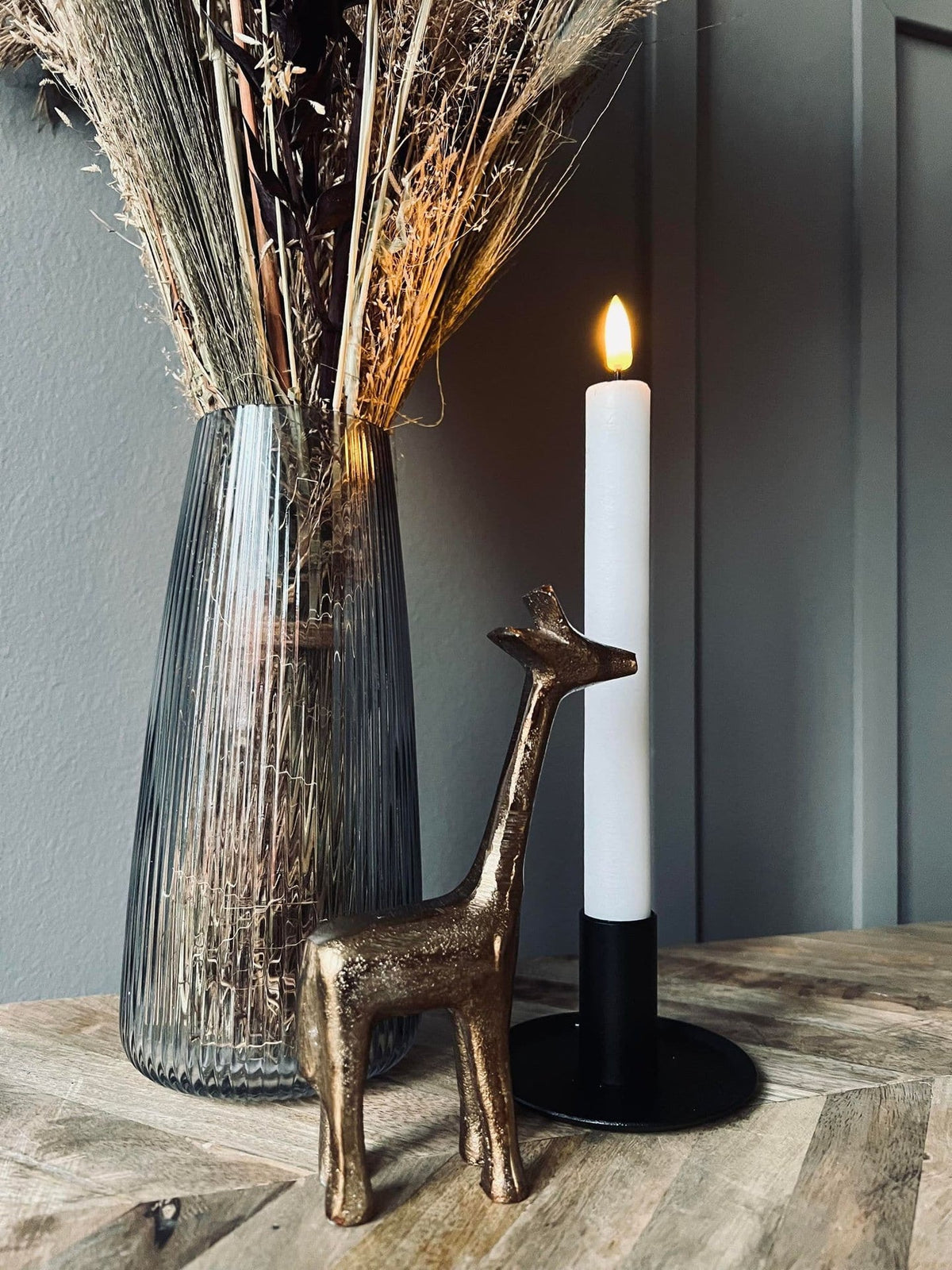 Vase konisk - Røgfarvet glas - VIAMAJA.DK