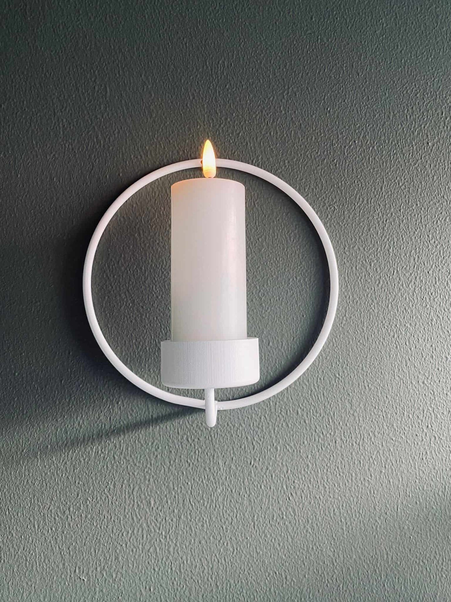 VIAMAJA Cirkel bloklysstage – Hvid Ø 20cm - VIAMAJA.DK