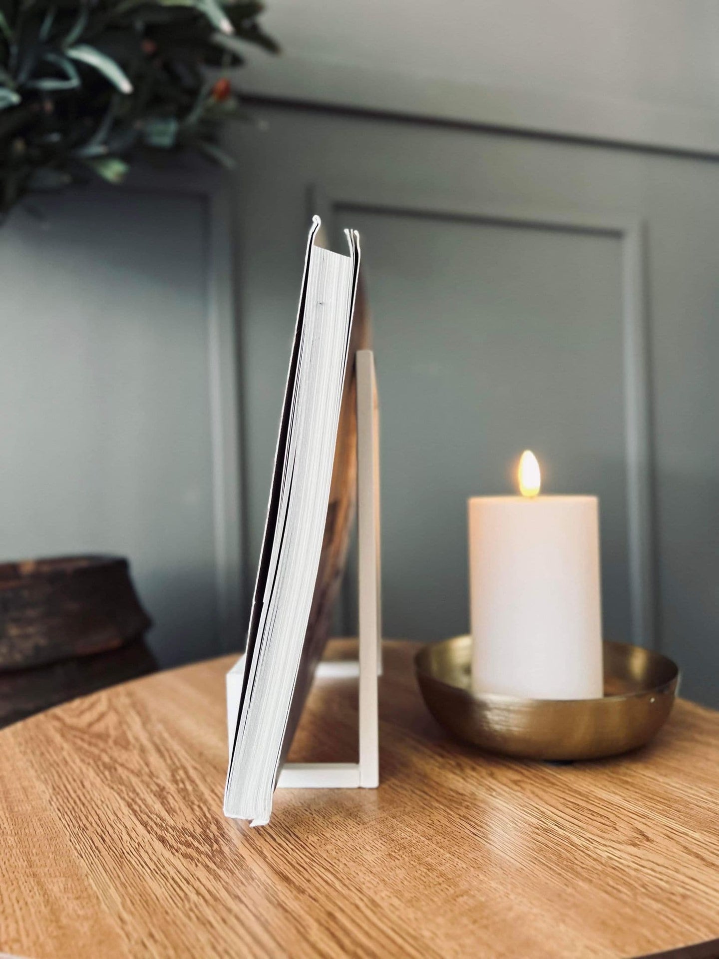 VIAMAJA Magasinholder – Hvid - VIAMAJA.DK