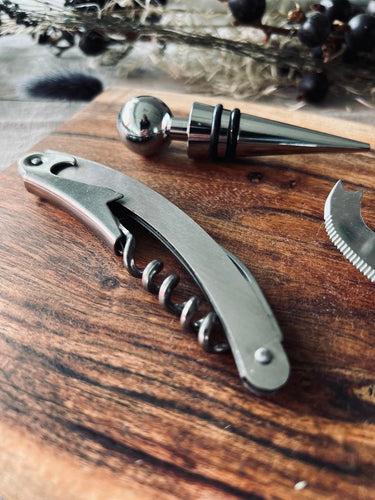 Vin og oste sæt - Oplukker og knive - VIAMAJA.DK