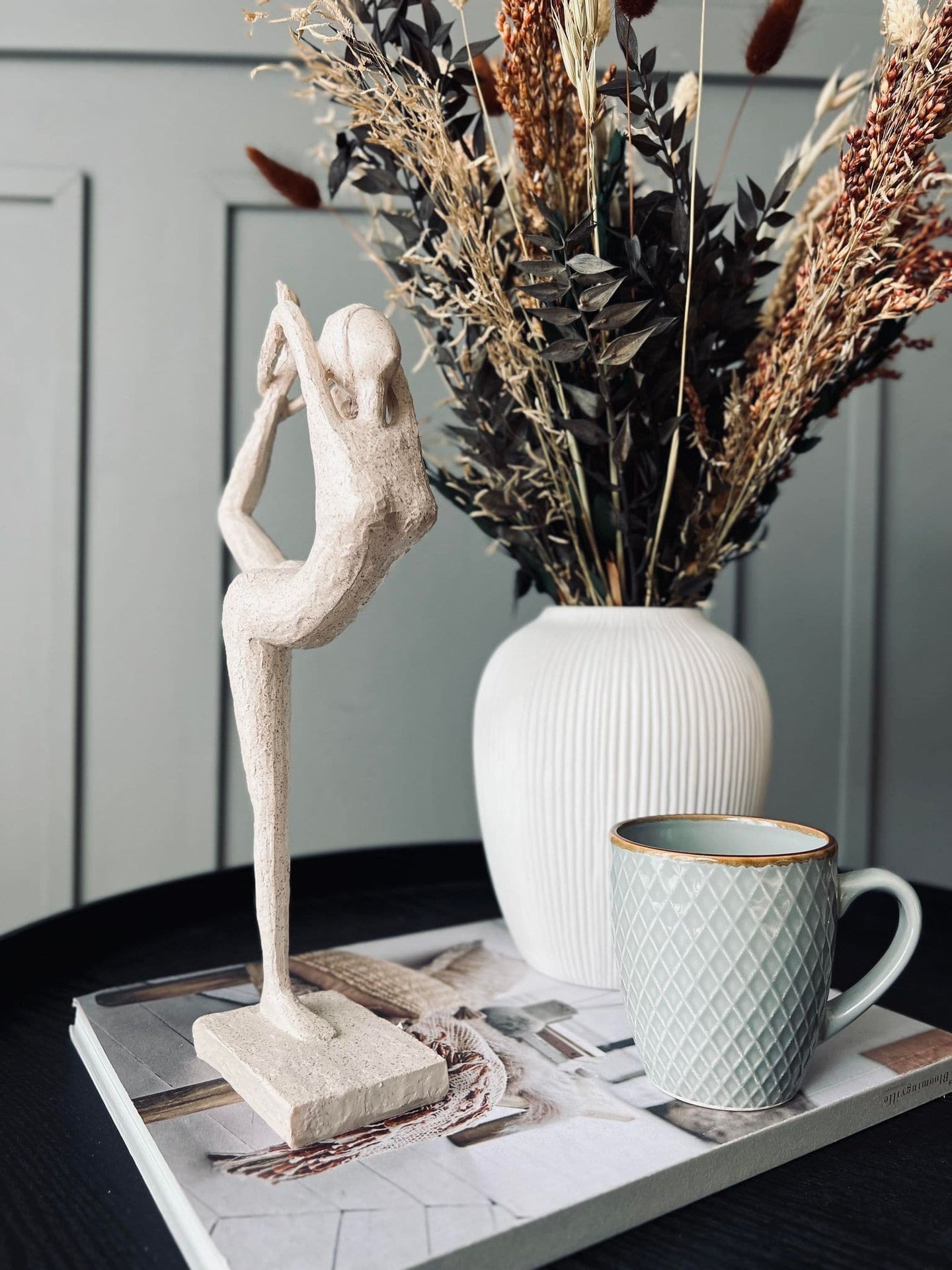 YOGA - White Lady No.1 - VIAMAJA.DK